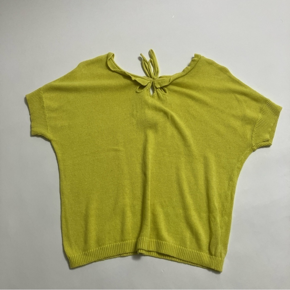 ANTHRO MOTH neon yellow short sleeve sweater